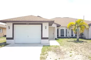 519 SE 23rd Pl, Cape Coral, FL 33990 - Photo 1