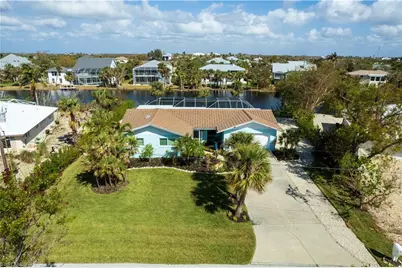 566 Boulder Dr, Sanibel, FL 33957 - Photo 1
