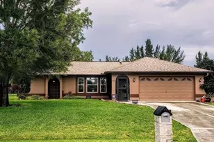 306 SE 21st St, Cape Coral, FL 33990 - Photo 1