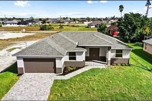 1010 NE 5th Ave, Cape Coral, FL 33909 - Photo 1