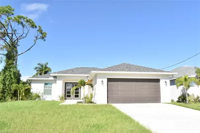 289 Australian Dr, Rotonda West, FL 33947 - Photo 1
