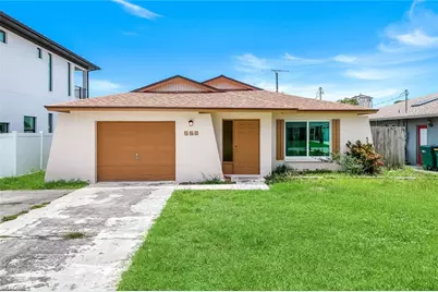 552 95th Ave N, Naples, FL 34108 - Photo 1