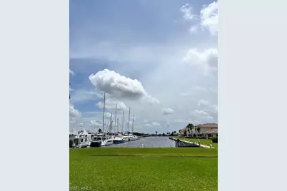 333 Sunrise Cay #2, Naples, FL 34114 - Photo 1