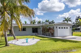 9948 Almetta Ave, Fort Myers, FL 33919 - Photo 1