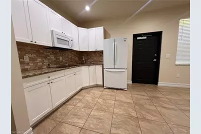 5301 Coronado Pkwy #102 B, Naples, FL 34116 - Photo 1