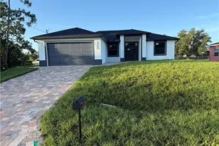 3905 33rd St SW, Lehigh Acres, FL 33976 - Photo 1
