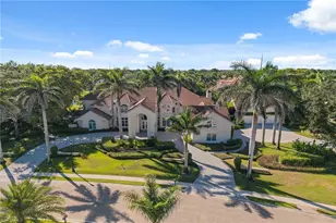356 Colony Dr, Naples, FL 34108 - Photo 1