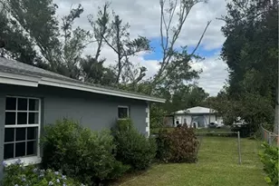 605 Princess St, Fort Myers, FL 33916 - Photo 1