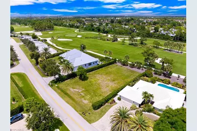 162 Burning Tree Dr, Naples, FL 34105 - Photo 1