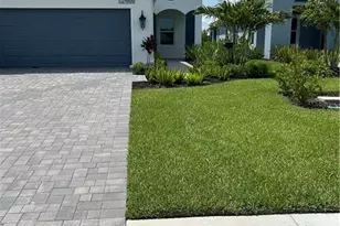 4600 Skysail Dr, Naples, FL 34120 - Photo 1