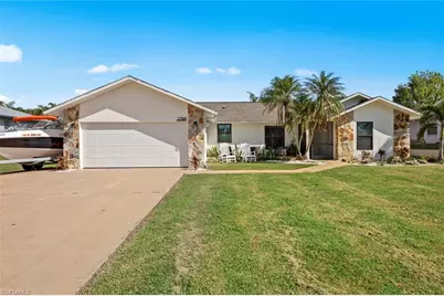 17585 Taylor Dr, Fort Myers, FL 33908 - Photo 1