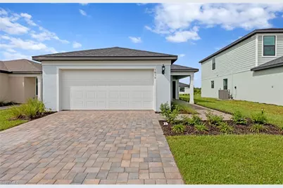 1036 Caloosa Breeze Dr, Labelle, FL 33935 - Photo 1