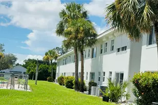 3250 10th St N, Naples, FL 34103 - Photo 1