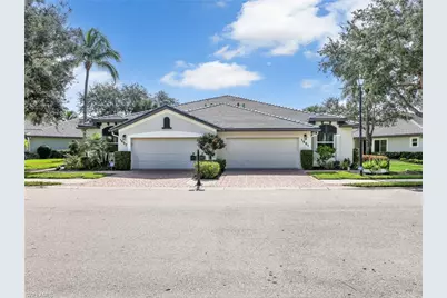 1661 Tarpon Bay Dr S #32, Naples, FL 34119 - Photo 1