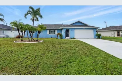 906 SE 17th St, Cape Coral, FL 33990 - Photo 1