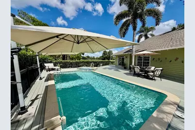 28 Golf Cottage Dr, Naples, FL 34105 - Photo 1