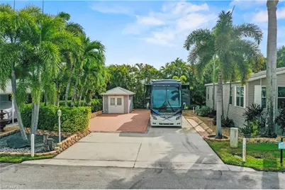 5551 Brightwood Dr, Fort Myers, FL 33905 - Photo 1