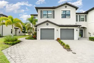 14220 Pine Lodge Ln, Fort Myers, FL 33913 - Photo 1