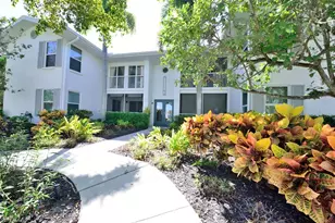 800 S Golf Dr, Naples, FL 34102 - Photo 1
