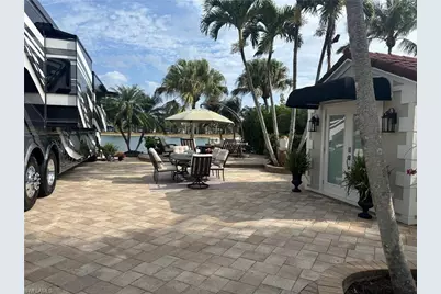 4521 Southern Breeze Dr, Naples, FL 34114 - Photo 1