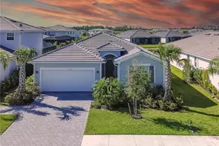 2314 Avocado Ln, Naples, FL 34120 - Photo 1