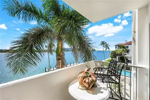 60 Pelican St W, Naples, FL 34113 - Photo 1