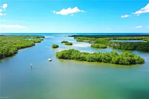 425 Dockside Dr, Naples, FL 34110 - Photo 1