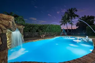 2750 Cinnamon Bay Cir, Naples, FL 34119 - Photo 1