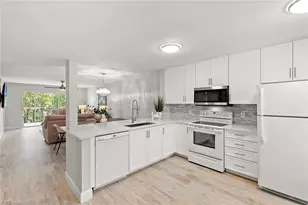 3071 Sandpiper Bay Cir, Naples, FL 34112 - Photo 1