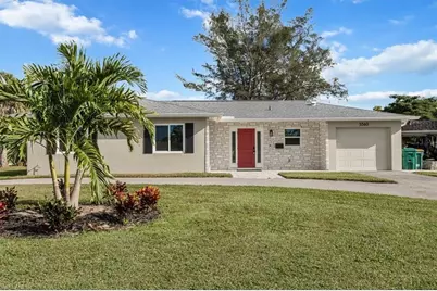 3560 Corana Way, Naples, FL 34105 - Photo 1