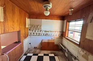 200 Turtle Lake Ct, Naples, FL 34105 - Photo 1