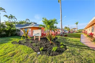 520 97th Ave N, Naples, FL 34108 - Photo 1