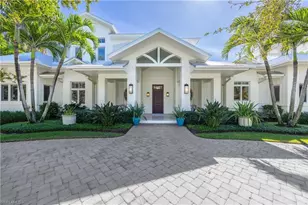 550 4th Ave N, Naples, FL 34102 - Photo 1