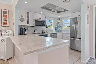 37 High Point Cir E, Naples, FL 34103 - Photo 1