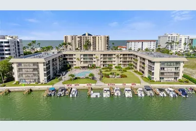 3200 Gulf Shore Blvd N #106, Naples, FL 34103 - Photo 1