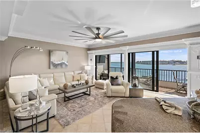 221 La Peninsula Blvd #221, Naples, FL 34113 - Photo 1