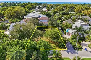 245 5th St N, Naples, FL 34102 - Photo 1