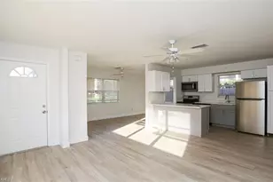 524 97th Ave N, Naples, FL 34108 - Photo 1