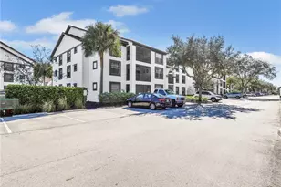 7935 Preserve Cir, Naples, FL 34119 - Photo 1