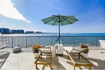 601 La Peninsula Blvd #601, Naples, FL 34113 - Photo 1