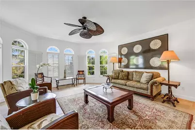 364 5th St S #102, Naples, FL 34102 - Photo 1