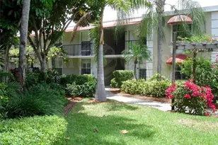 2555 Tamiami Trl N, Naples, FL 34103 - Photo 1
