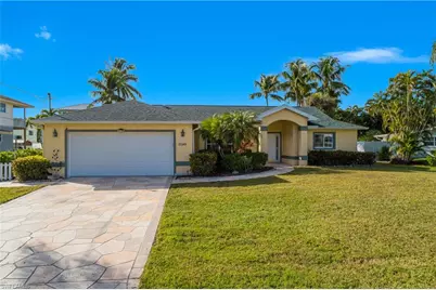 27245 Gasparilla Dr, Bonita Springs, FL 34135 - Photo 1