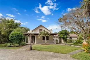 565 3rd St SW, Naples, FL 34117 - Photo 1