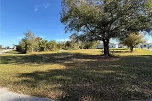 6132 Holt Ct, Fort Myers, FL 33905 - Photo 1