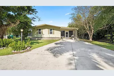 101 Sugar Loaf Ln, Naples, FL 34114 - Photo 1