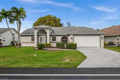 1175 Moon Lake Dr, Naples, FL 34104 - Photo 1