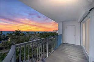 1300 Gulf Shore Blvd N, Naples, FL 34102 - Photo 1