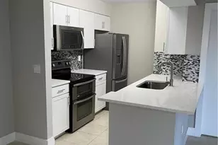 116 Santa Clara Dr, Naples, FL 34104 - Photo 1