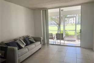 180 Turtle Lake Ct, Naples, FL 34105 - Photo 1